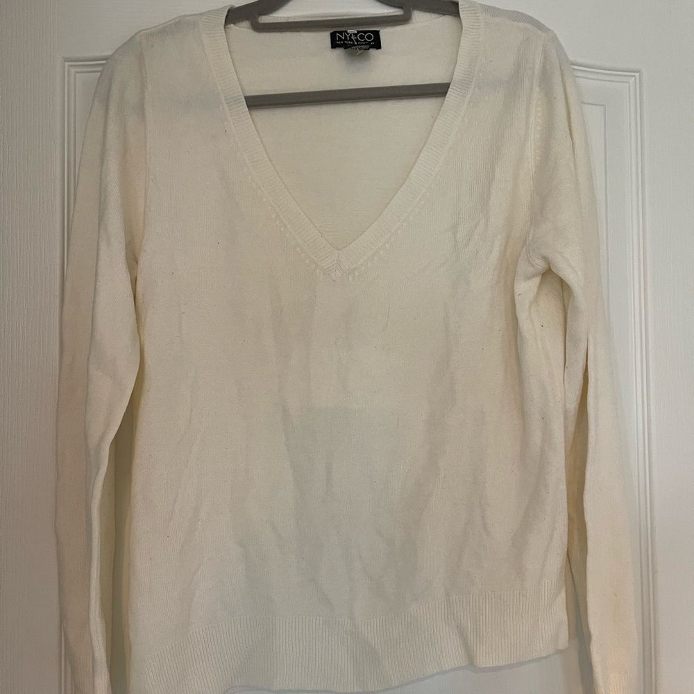 New York & Co cream Sweater Size L